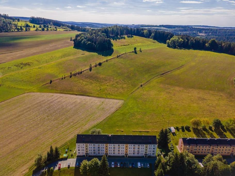 Franzis Feriendomizil Im Herzgebirge Am Skihang Auerbach  Buitenkant foto